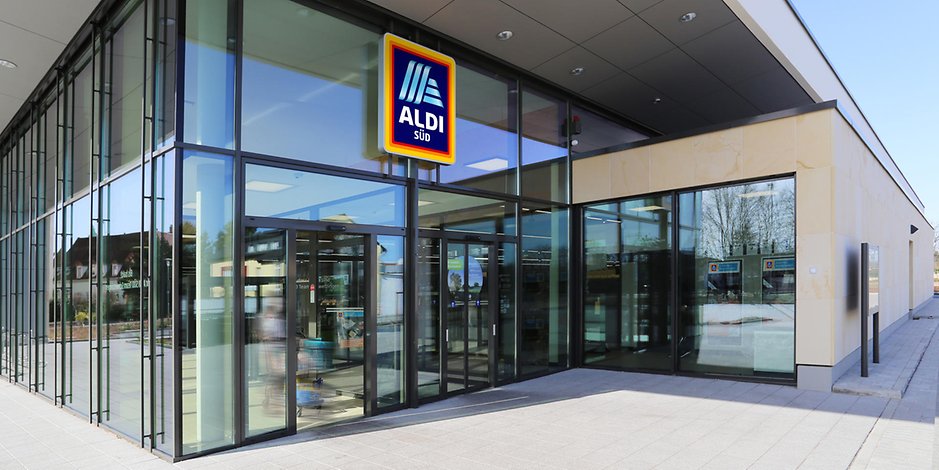 عرض لمتجر ALDI يثير سخط الجماهير بعد دقائق من طرحه والشركة تعتذر
