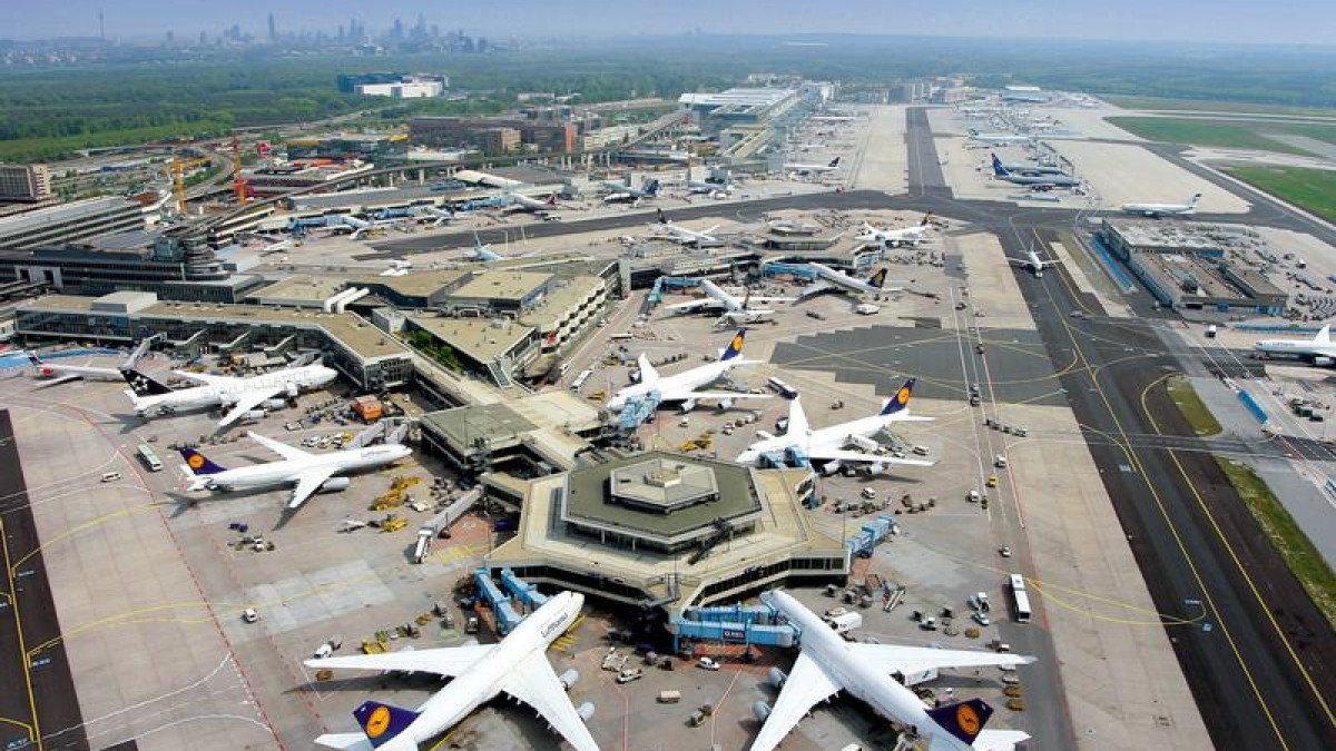 المطارات الألمانية تشهد حالة من الفوضى بسبب العطلة الصيفية