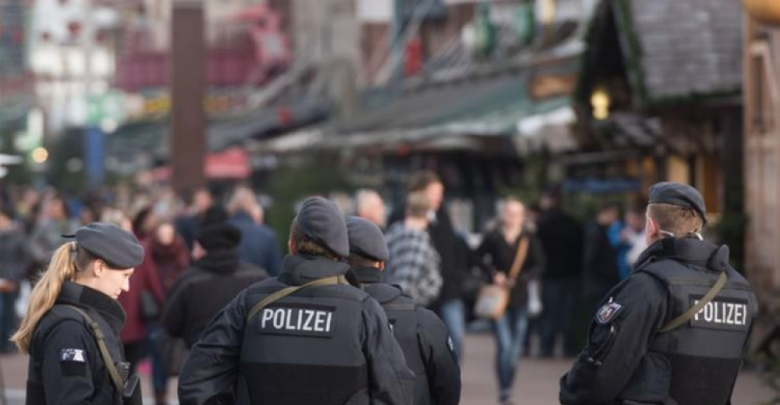 اجلاء المئات من الاشخاص في مدينة ألمانية