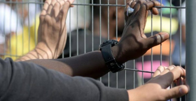 سحب قرار منع ترحيل للفئة التالية من اللاجئين